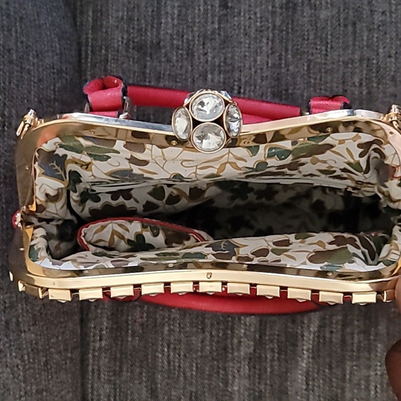 A Designer Red Rhinestone Bag - Picture 4 of 4